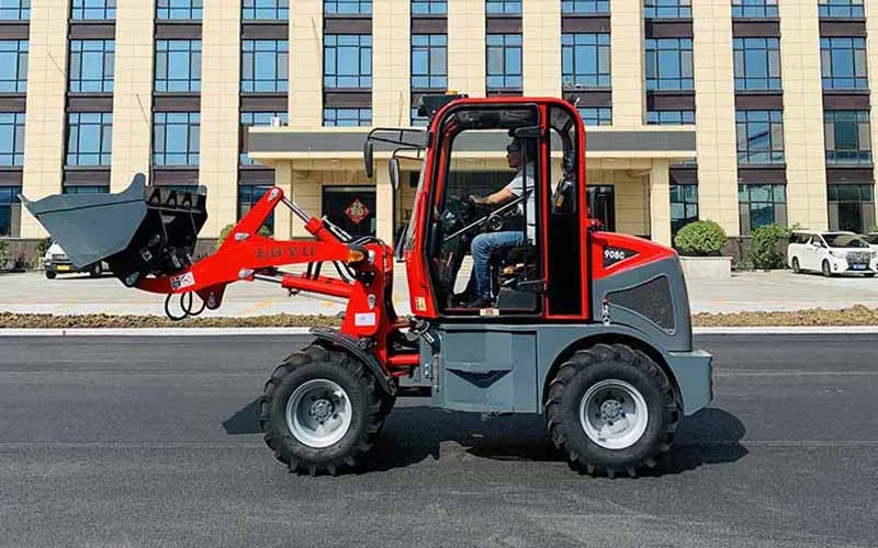 Características de la cargadora de ruedas compacta 908C